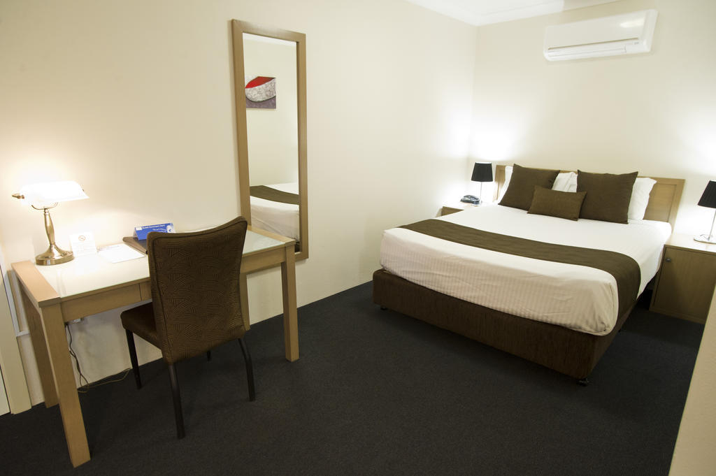 Noah'S Mid City Motor Inn מוסוולברוק מראה חיצוני תמונה