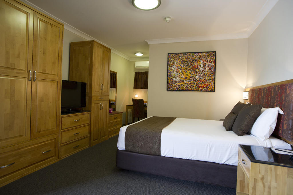 Noah'S Mid City Motor Inn מוסוולברוק חדר תמונה