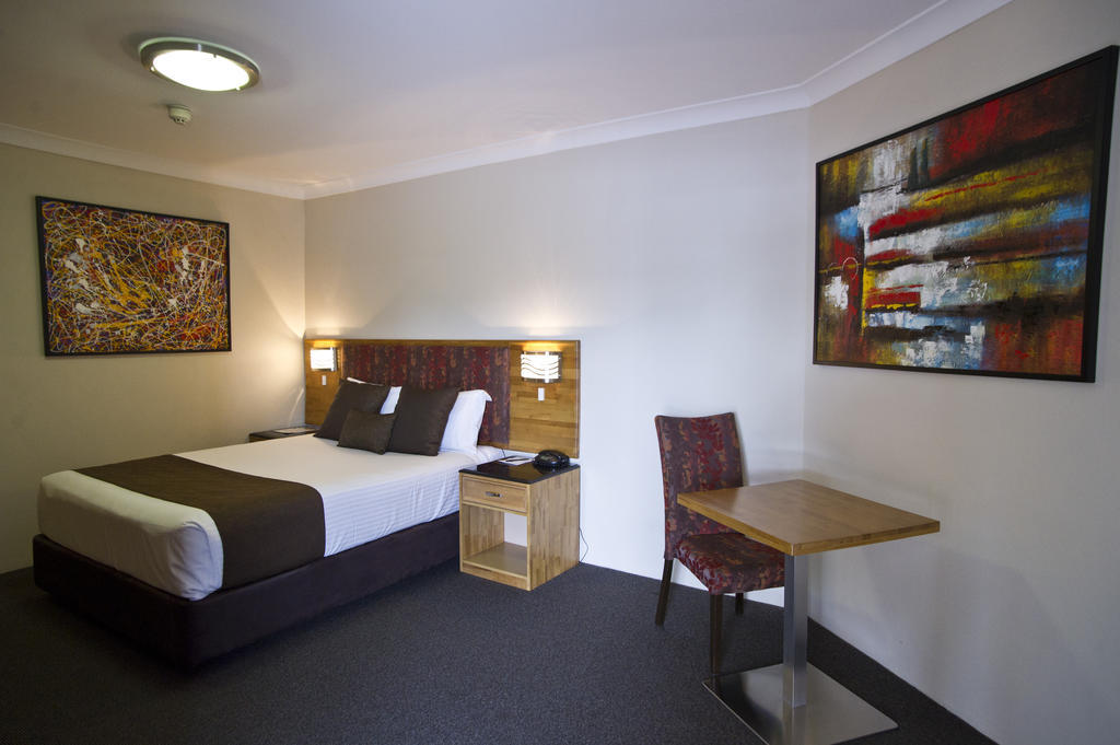 Noah'S Mid City Motor Inn מוסוולברוק מראה חיצוני תמונה