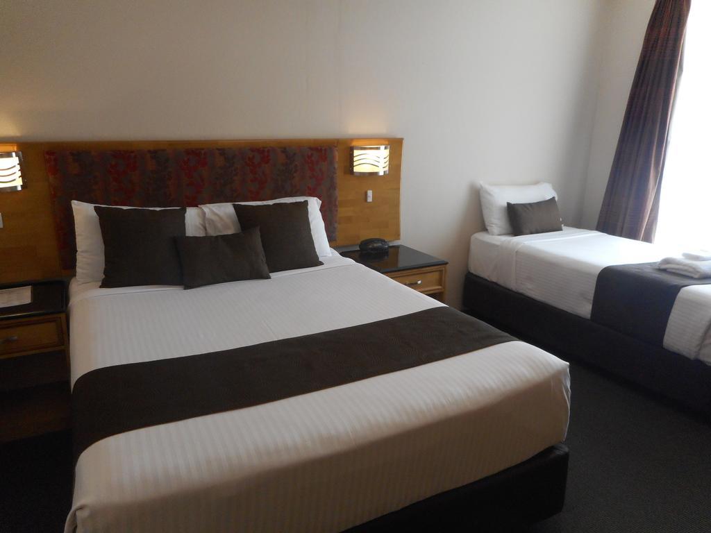 Noah'S Mid City Motor Inn מוסוולברוק חדר תמונה